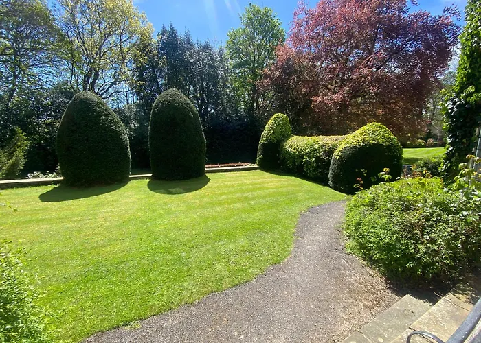 شقة Spacious Guest Flat Near Roundhay Park